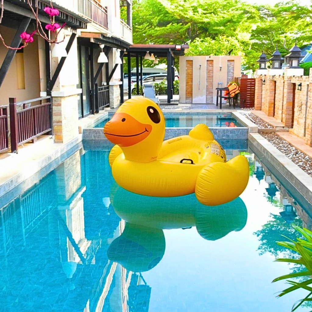 สระน้ำกลางแจ้ง